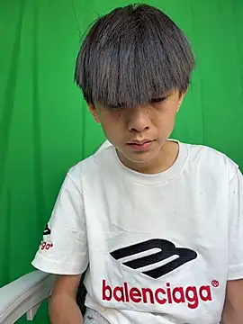DD-101 在線直播表演
