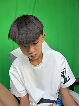 DD-101 在線直播表演