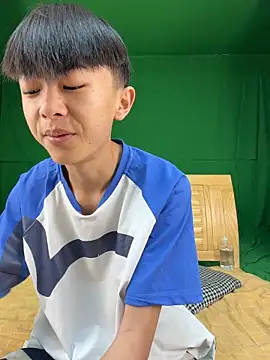 DD-101 Webcam Show