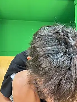 DD-101 Webcam Show