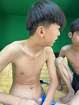 DD-101's Webcam Show