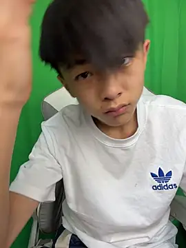 DD-101 在線直播表演