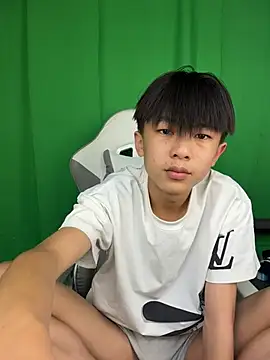 DD-101 在線直播表演