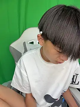 DD-101 在線直播表演