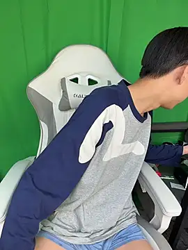 DD-101 Webcam Show