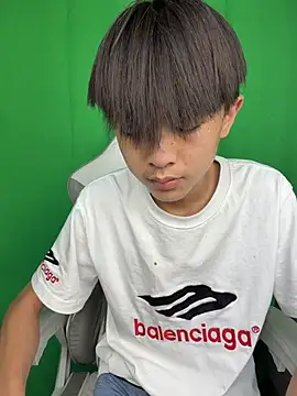 DD-101 在線直播表演
