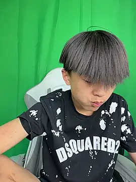 DD-101 在線直播表演