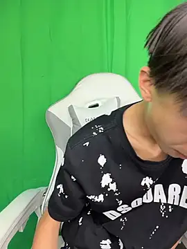 DD-101 在線直播表演