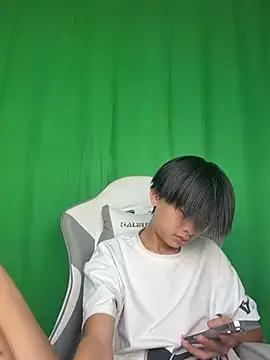 DD-101 webcam show