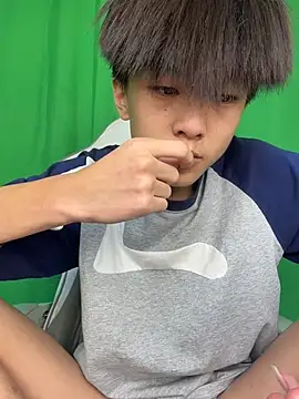 DD-101's Webcam Show