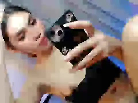 Rose_victoria18のウェブカメラショー