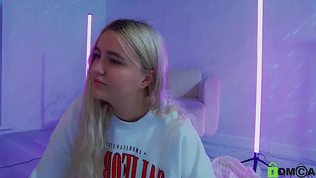 XXX chat uživo modela Kisadeluna