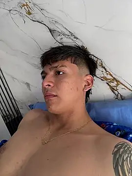 Webkamerová show estebanx69