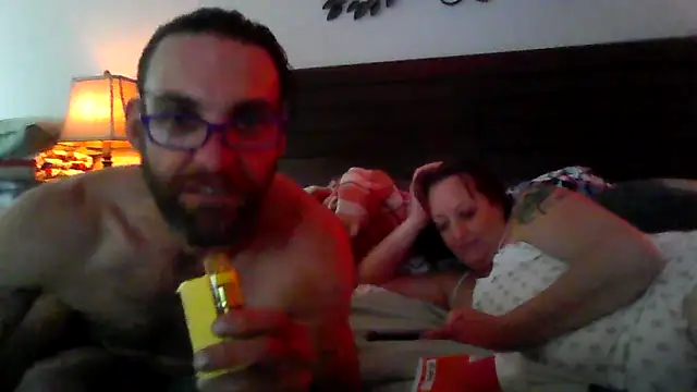 yourpersonalpeer1's Webcam Show