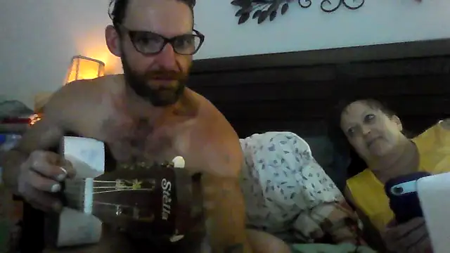 yourpersonalpeer1 Webcam Show