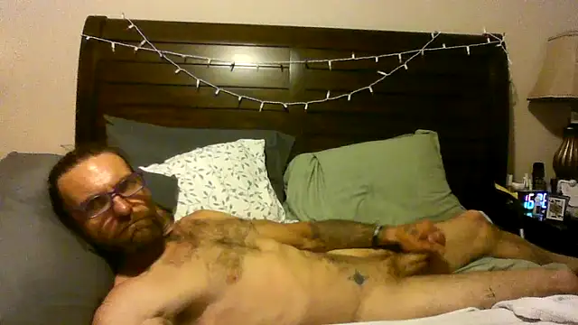 Show modela yourpersonalpeer1 na web-kameri