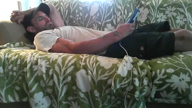 yourpersonalpeer1's Webcam Show