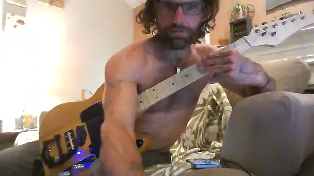 yourpersonalpeer1 Show in webcam