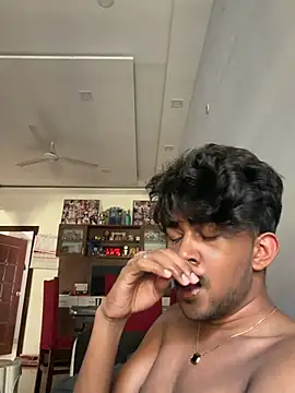 nilanfucks webcam show
