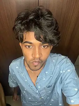 nilanfucks 网络视讯表演