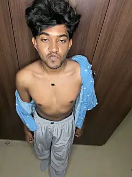 nilanfucks 网络视讯表演