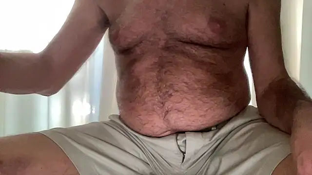 henrybull007 Show in webcam