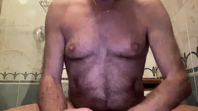 henrybull007 Show in webcam
