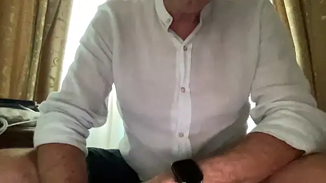 Webkamerová show henrybull007