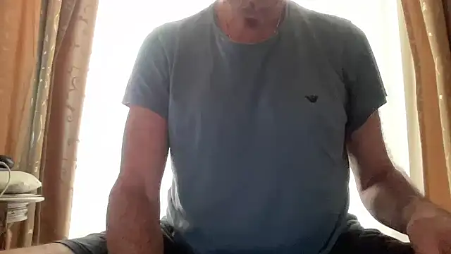 henrybull007 Webcam-Show