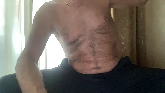 henrybull007 Show in webcam