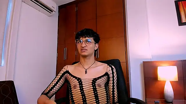SahirCharmn Webbikameraesitys