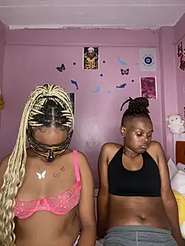 XXX chat uživo modela Spooky_icy