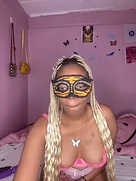 Chat XXX en directo de Spooky_icy