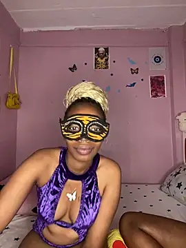 Spooky_icy Chat XXX in diretta