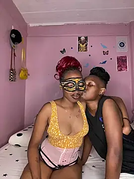 Spooky_icy Adlı Modelin Canlı XXX Sohbeti