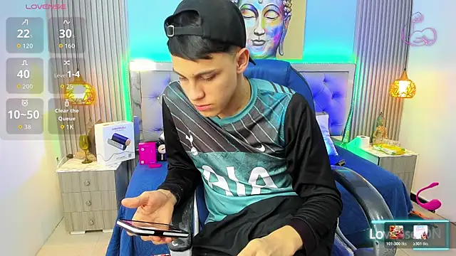Chat XXX en directo de Ethanx18_