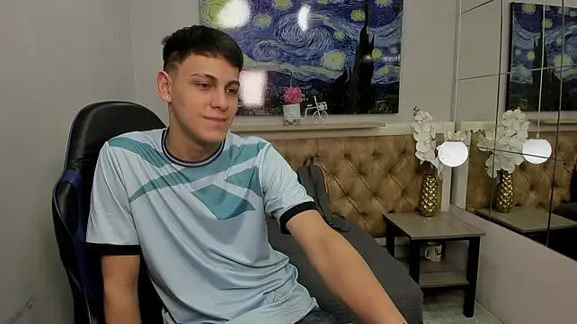 Ethanx18_'s Webcam Show
