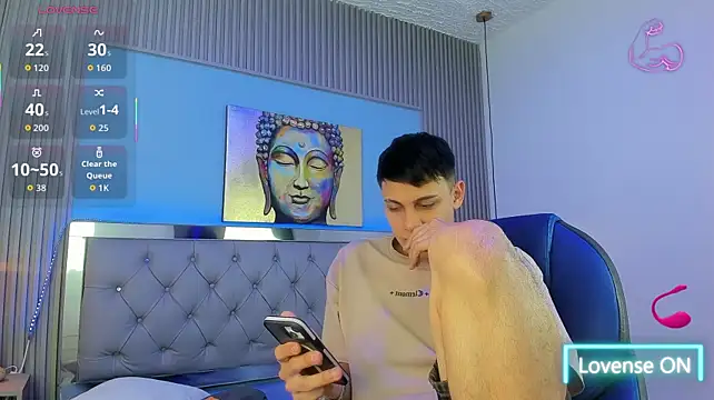 הופעת וובקאם של Ethanx18_
