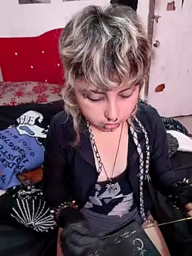 Cute_Chrixxx Show in webcam