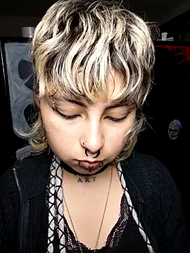 Cute_Chrixxx ওয়েবক্যাম শো