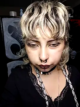 Cute_Chrixxx Webcamshow