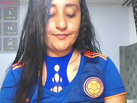 erotic_lov Adlı Modelin Canlı XXX Sohbeti