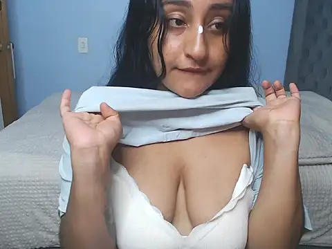 Czat XXX na żywo – Lunha88