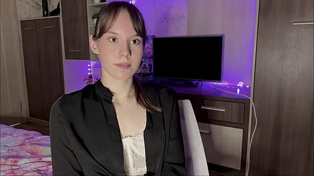 RinaRight Chat XXX in diretta