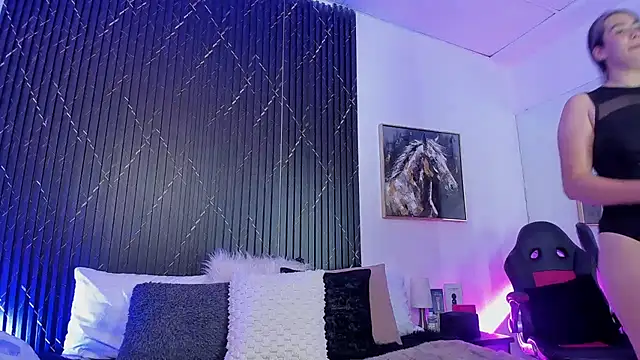 Bonnie_Rider Adlı Modelin Canlı XXX Sohbeti