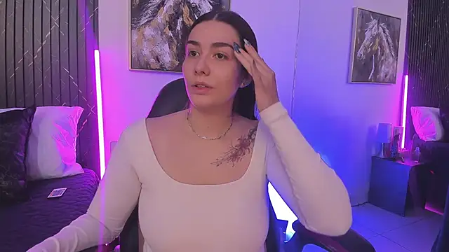 Bonnie_Rider Show in webcam