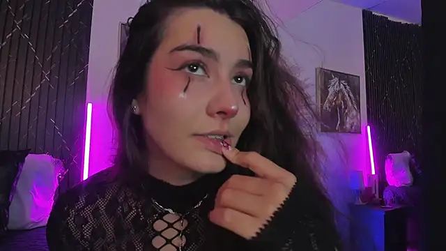 Chat +18 de Bonnie_Rider ao vivo