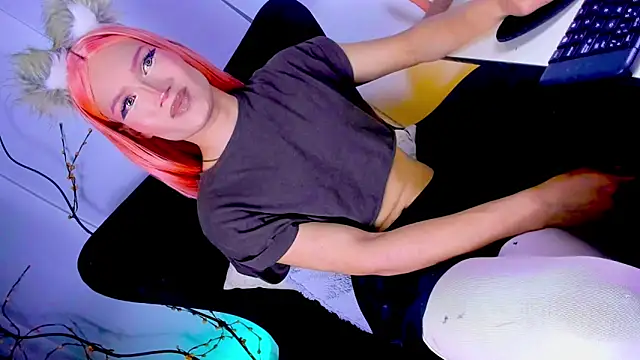 MargaretQualley's Webcam Show