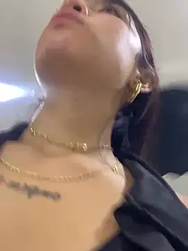AshleyGross_ Chat XXX live