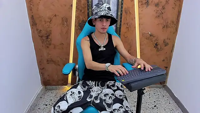 kroddy_sw_x's Webcam Show
